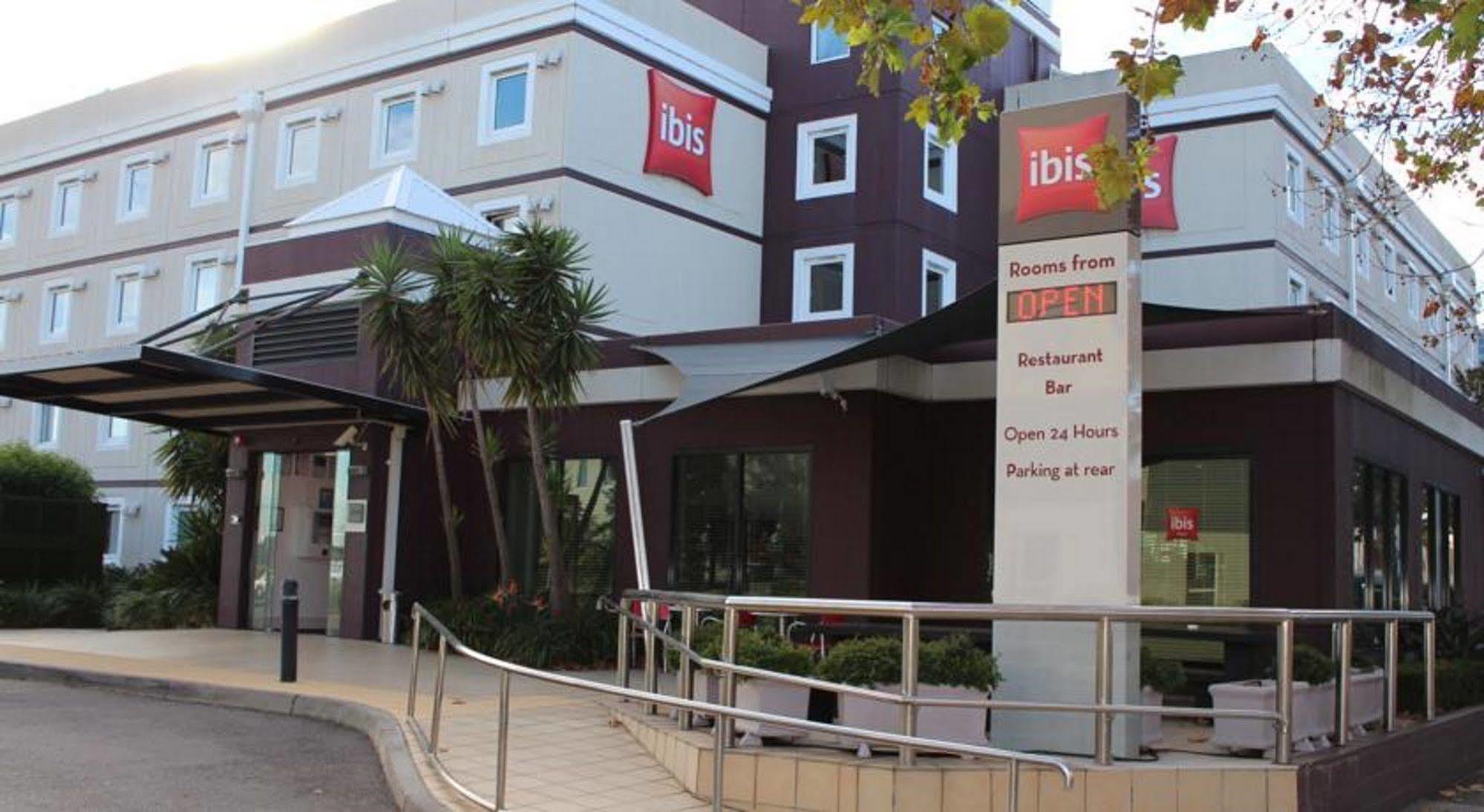 Ibis Newcastle Hotell Exteriör bild